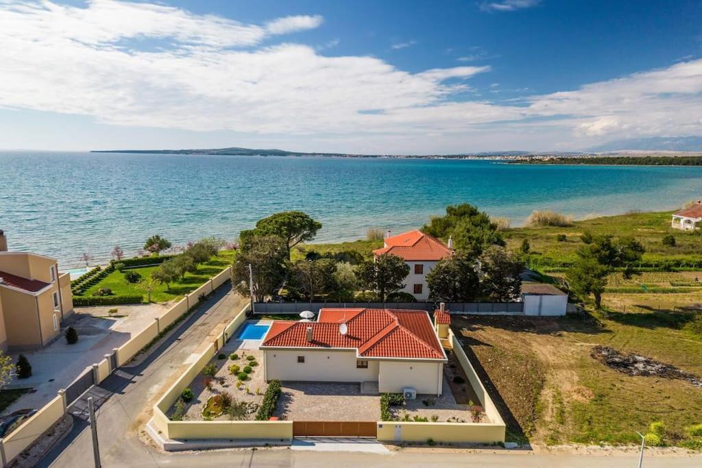 Villa Mattina, With Heated Pool And Jacuzzi Privlaka  Exterior foto