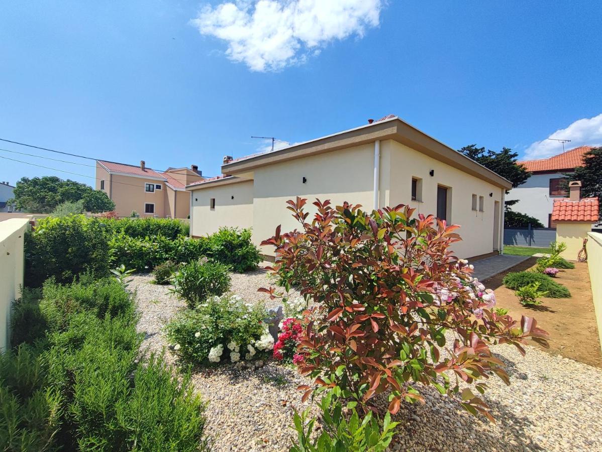 Villa Mattina, With Heated Pool And Jacuzzi Privlaka  Exterior foto